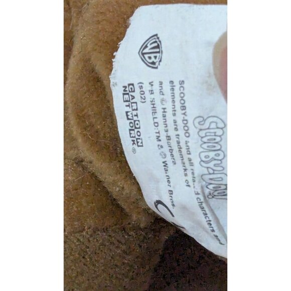 vintage Scooby-Doo Plush Toy Holding Scooby Snacks 11" Cartoon Network Collectib - Picture 7 of 8